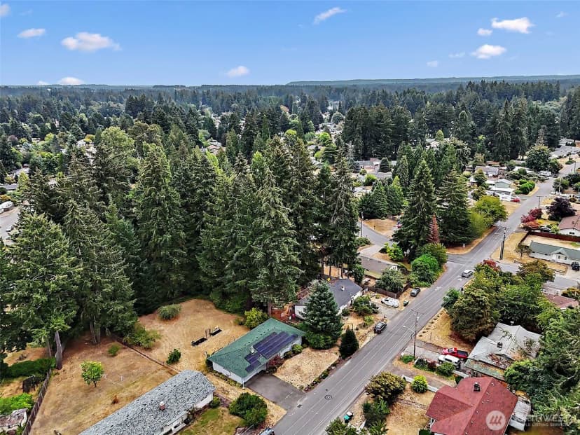 Property photo for 2016 Sycamore Street Se, Lacey photo 32