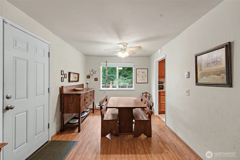 Property photo for 2016 Sycamore Street Se, Lacey photo 11