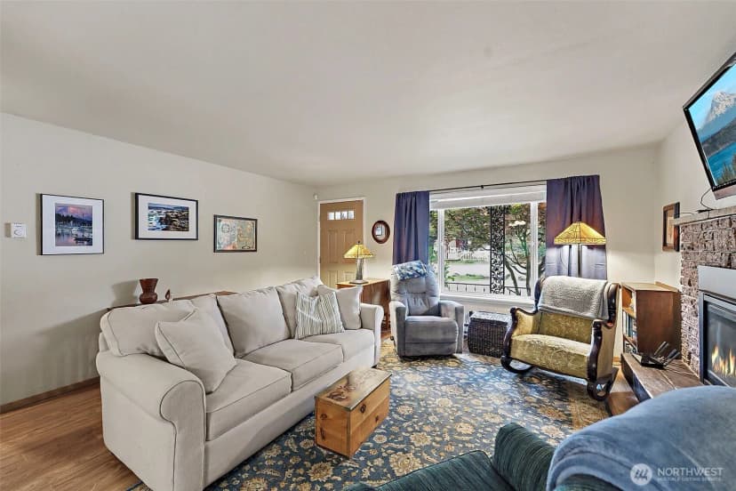 Property photo for 2016 Sycamore Street Se, Lacey photo 9