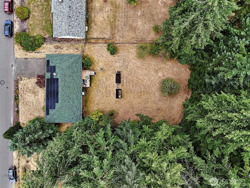 Property photo for 2016 Sycamore Street Se, Lacey photo 31