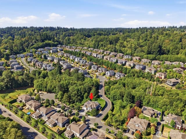 Property photo for 14813 99th Place Ne, Bothell photo 2