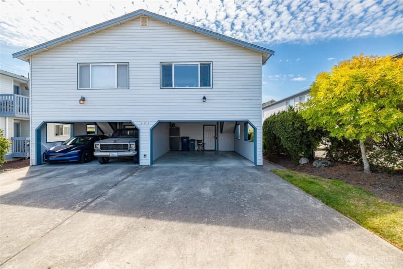 Property photo for 903 27th Street #2, Anacortes photo 25