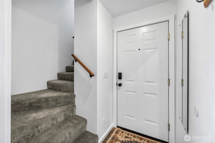 Property photo for 903 27th Street #2, Anacortes photo 17