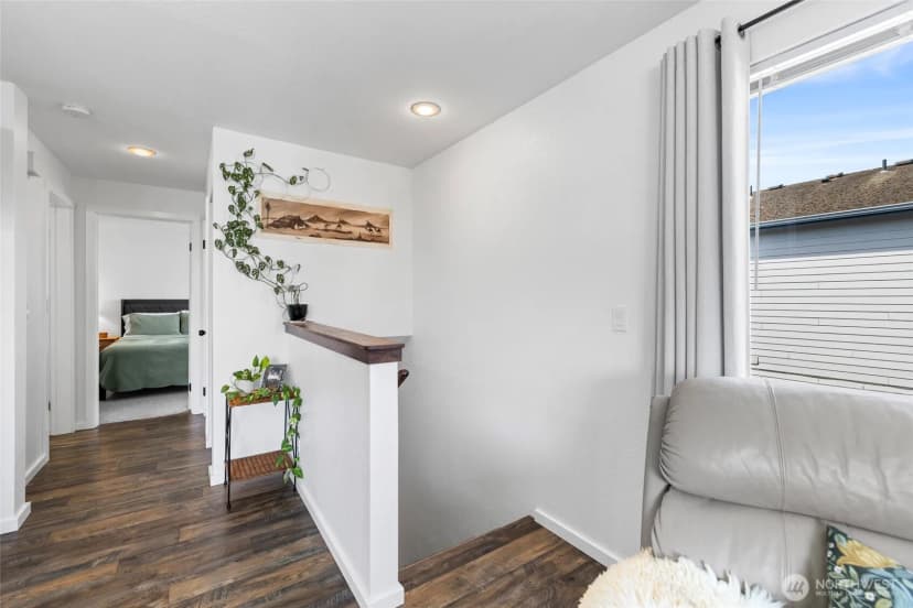 Property photo for 903 27th Street #2, Anacortes photo 18