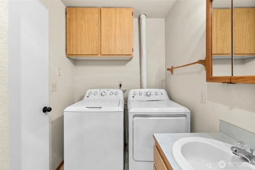 Property photo for 903 27th Street #2, Anacortes photo 22