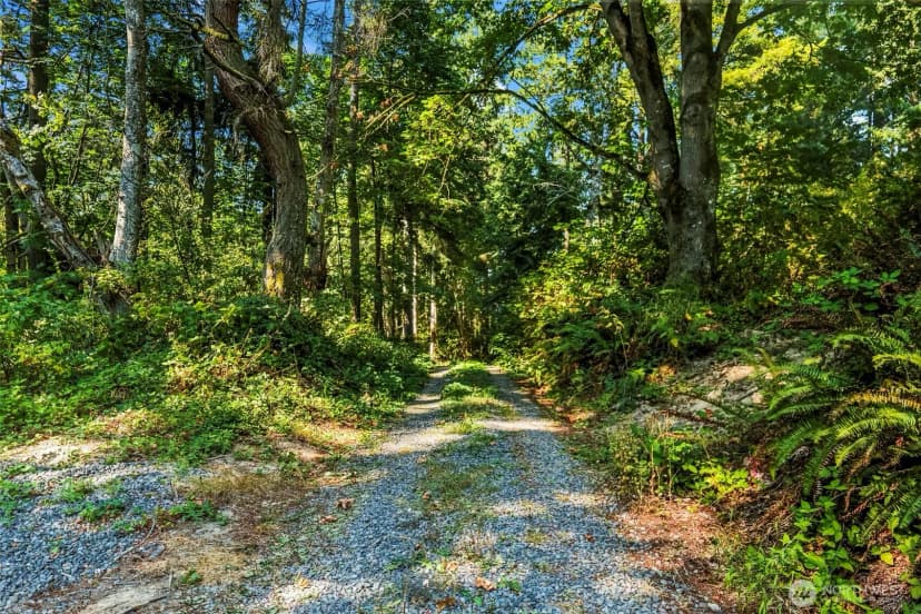 Property photo for 37218 Loki Bluff Drive Ne, Hansville photo 13