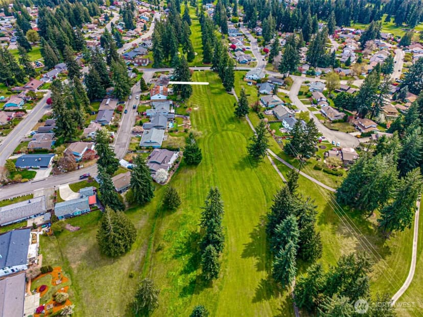 Property photo for 14229 Se 165th Place, Renton photo 6
