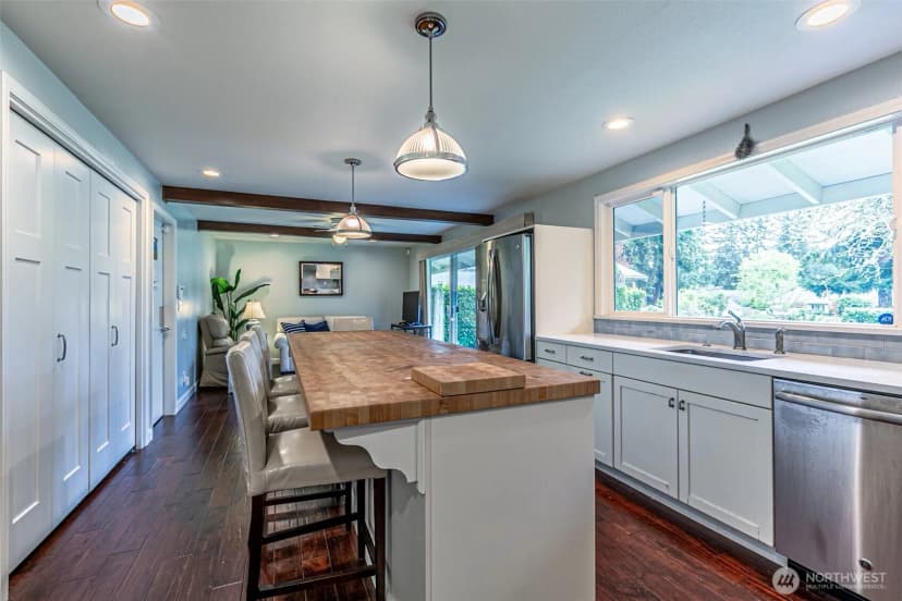 Property photo for 14229 Se 165th Place, Renton photo 18