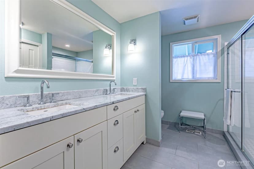 Property photo for 14229 Se 165th Place, Renton photo 23