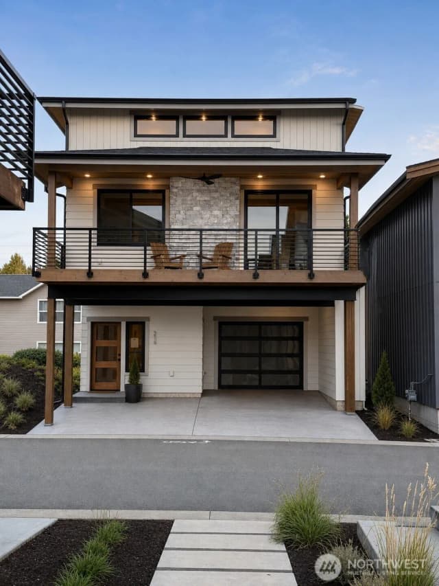Property photo for 205 Skipping Stone Loop, Lynden