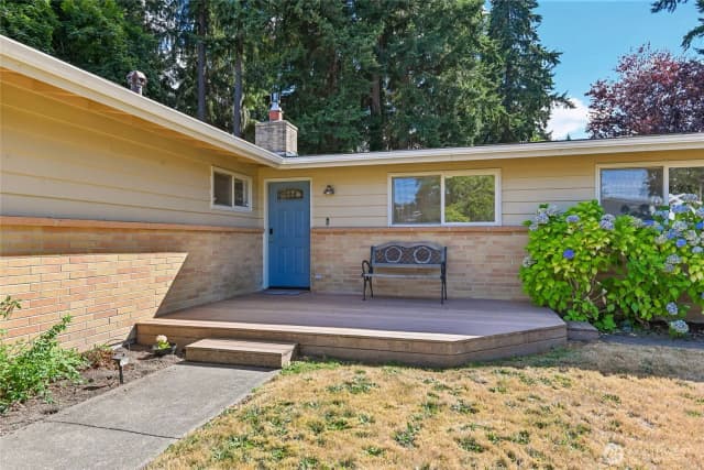 Property photo for 157 Sw 313th Street, Federal Way photo 2