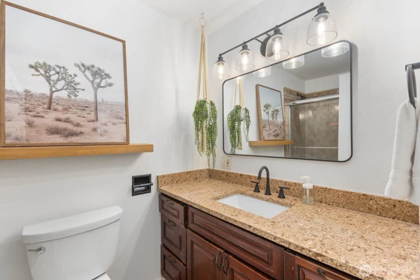 Property photo for 606 Crest Avenue, Kent photo 24