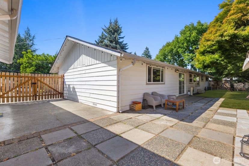 Property photo for 606 Crest Avenue, Kent photo 34