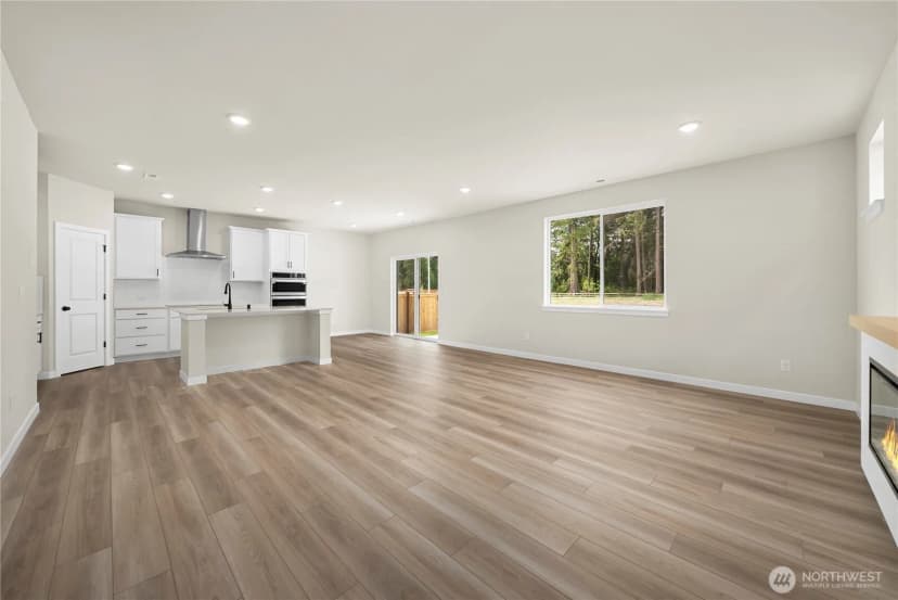 Property photo for 7755 42nd Place Ne, Marysville photo 10