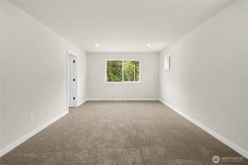 Property photo for 7755 42nd Place Ne, Marysville photo 18