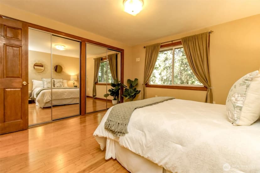 Property photo for 30455 Kent Black Diamond Road, Kent photo 13