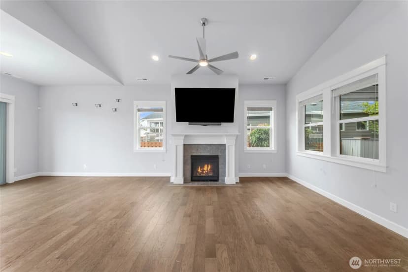 Property photo for 3346 Arrowroot Street Se, Olympia photo 8