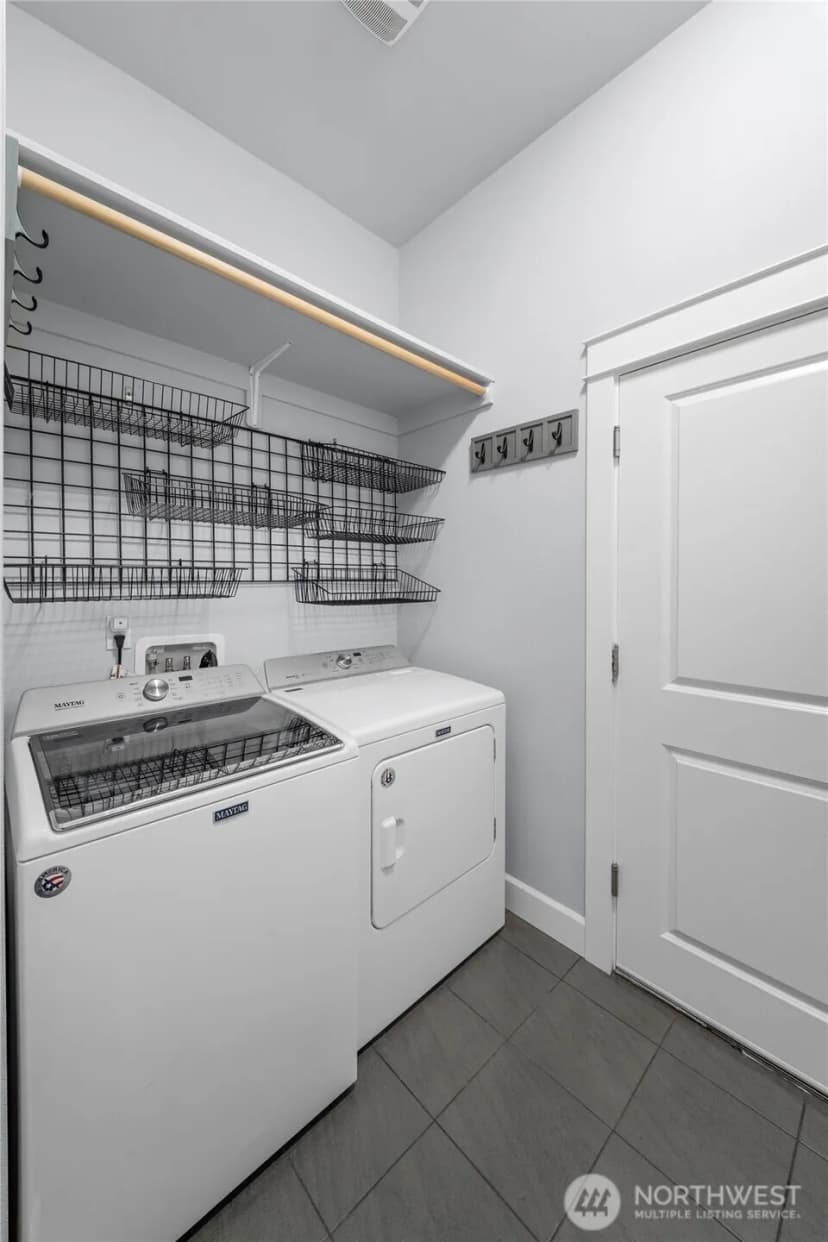 Property photo for 3346 Arrowroot Street Se, Olympia photo 17