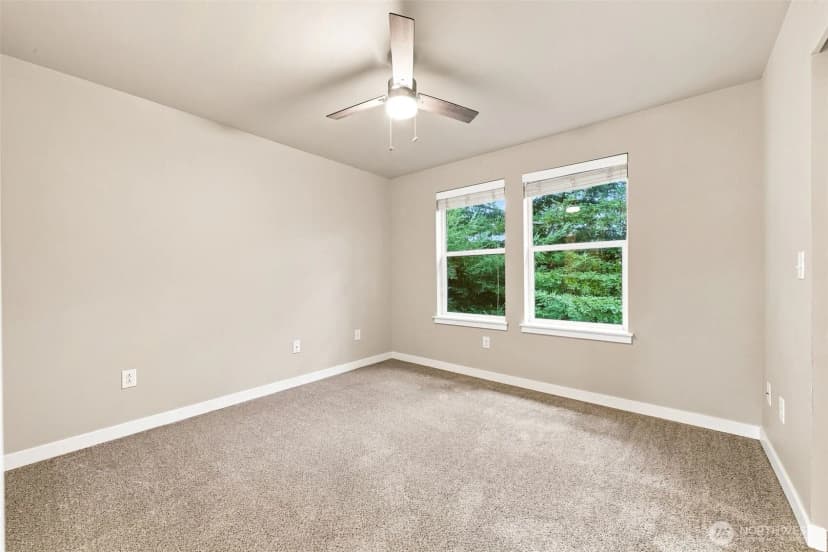 Property photo for 5385 34th Street E, Fife photo 3