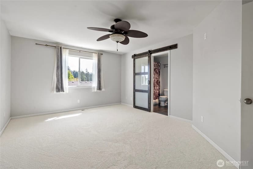Property photo for 1132 Villanova Street Ne, Olympia photo 12