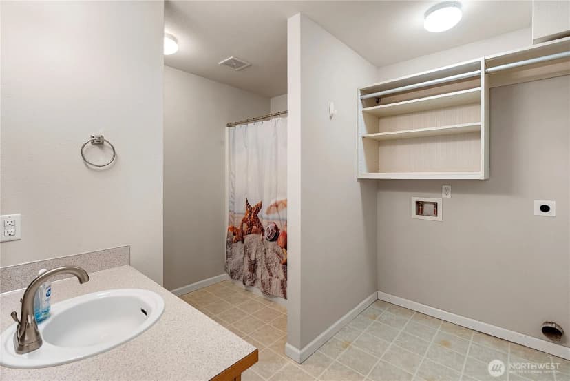 Property photo for 1132 Villanova Street Ne, Olympia photo 23