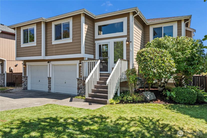 Property photo for 1132 Villanova Street Ne, Olympia photo 2