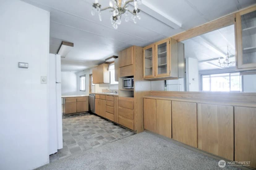 Property photo for 1841 Trosper Road Sw #2, Tumwater photo 5