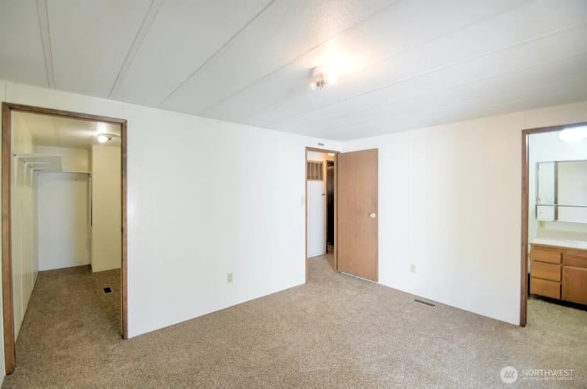 Property photo for 1841 Trosper Road Sw #2, Tumwater photo 12