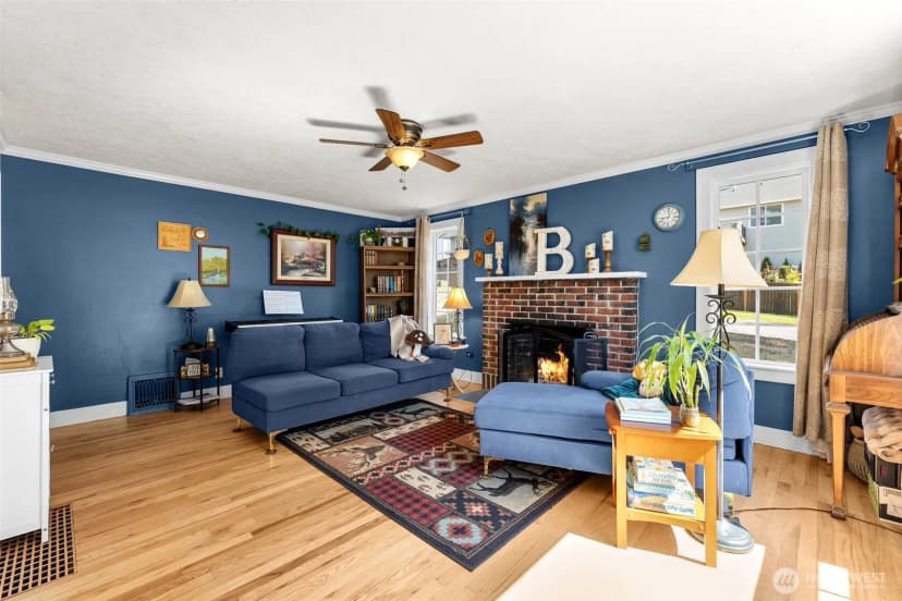 Property photo for 761 S 25th Place, Ridgefield photo 3