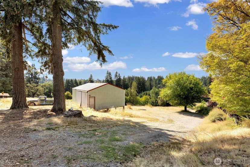 Property photo for 761 S 25th Place, Ridgefield photo 36