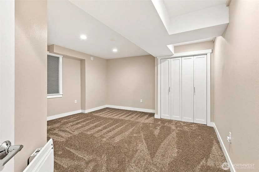 Property photo for 5508 South Bay Terrace Drive Ne, Olympia photo 22