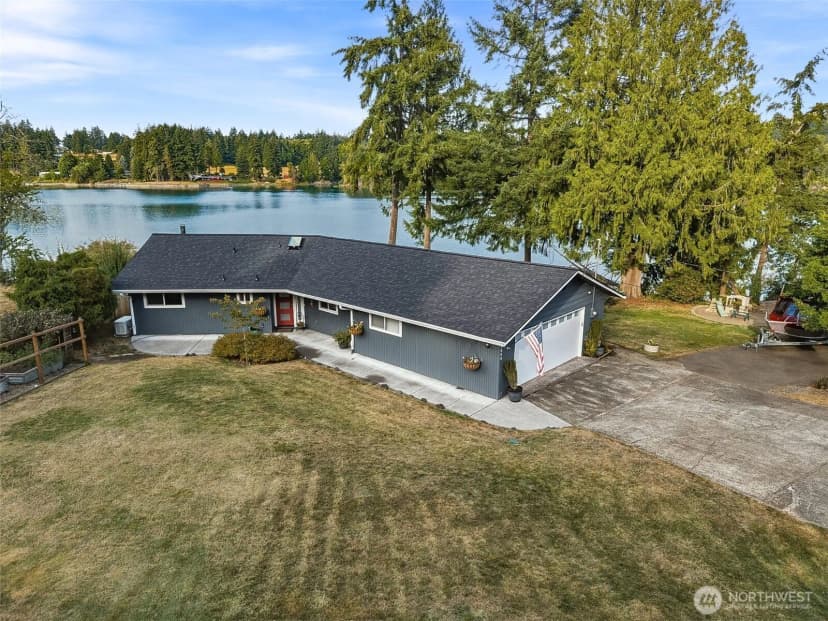 Property photo for 5508 South Bay Terrace Drive Ne, Olympia photo 3