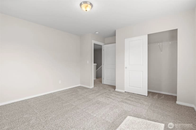 Property photo for 5032 Evie Street Se, Lacey photo 22