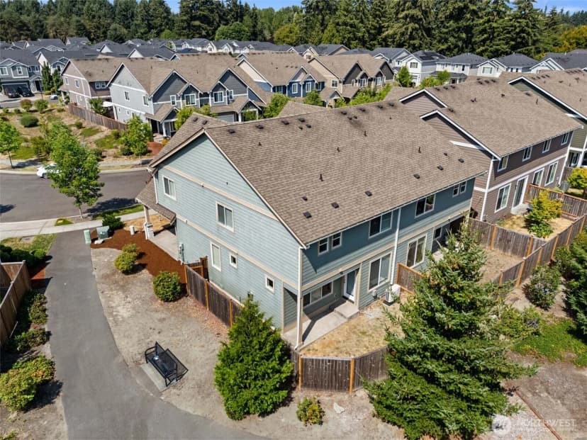 Property photo for 5032 Evie Street Se, Lacey photo 35