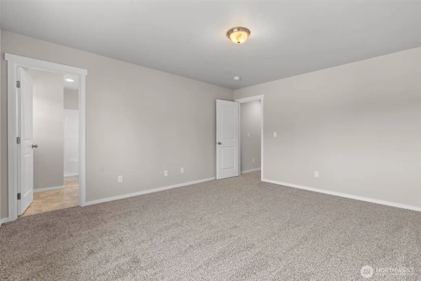 Property photo for 5032 Evie Street Se, Lacey photo 28