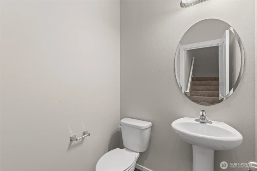 Property photo for 5032 Evie Street Se, Lacey photo 20