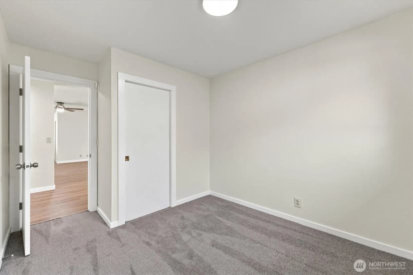 Property photo for 102 E Adams Avenue, Morton photo 23
