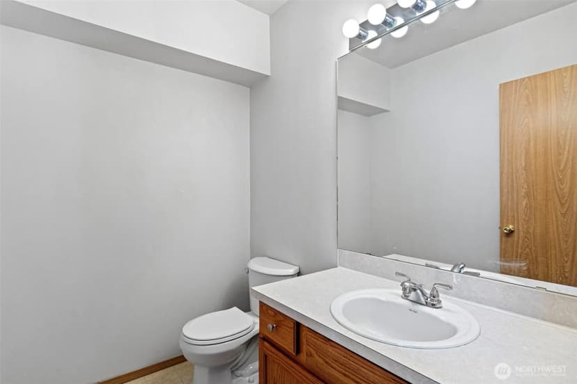 Property photo for 15815 Admiralty Way #d-4, Lynnwood photo 7
