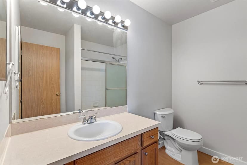 Property photo for 15815 Admiralty Way #d-4, Lynnwood photo 11