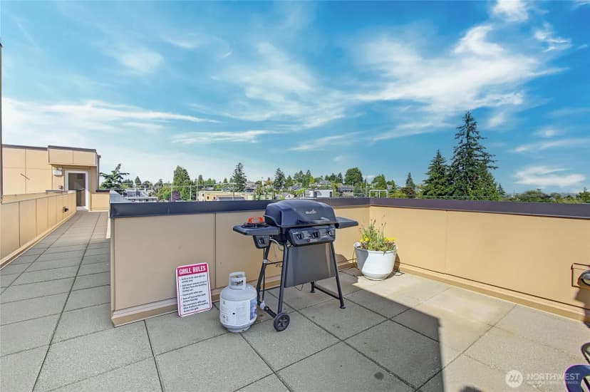 Property photo for 4116 California Ave Sw #308, Seattle photo 24