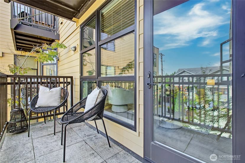 Property photo for 4116 California Ave Sw #308, Seattle photo 17
