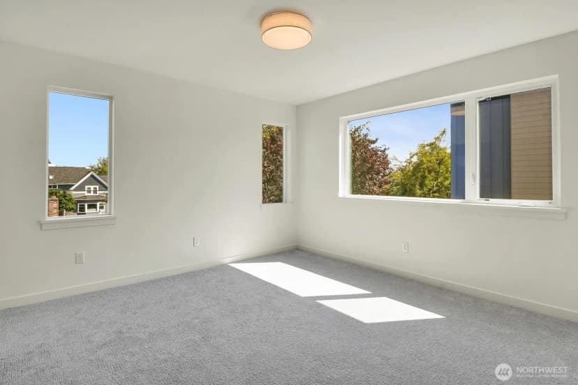 Property photo for 2606 Nw 62nd Street, Seattle photo 8