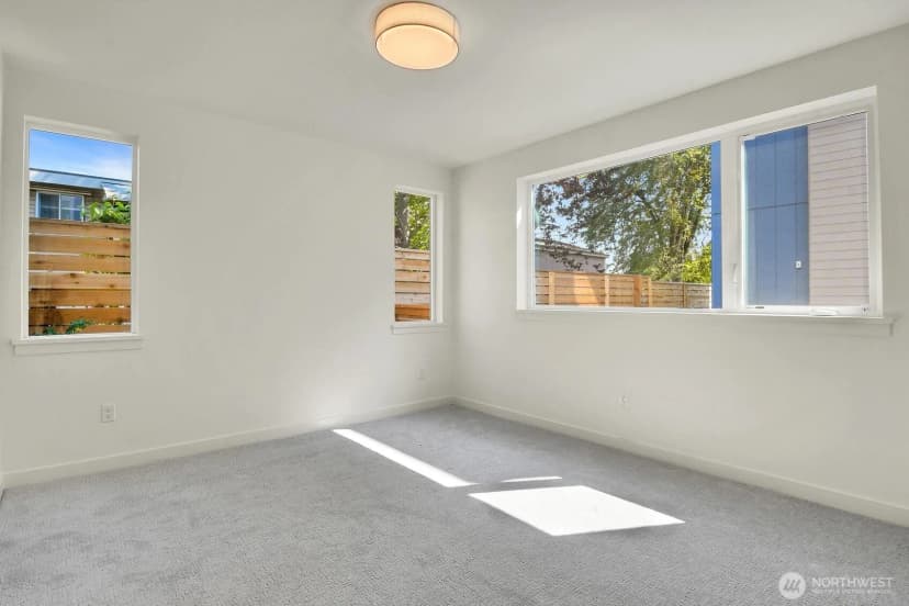 Property photo for 2606 Nw 62nd Street, Seattle photo 10