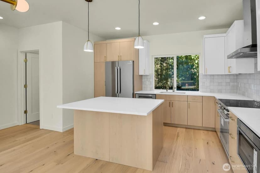 Property photo for 2606 Nw 62nd Street, Seattle photo 4