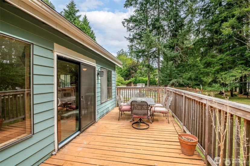Property photo for 406 E Madrona Drive, Lakebay photo 22