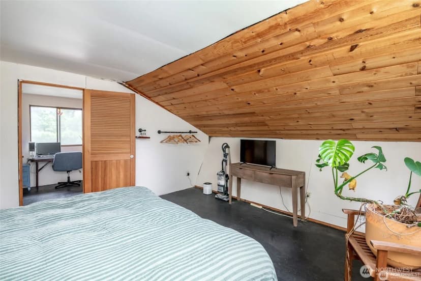 Property photo for 406 E Madrona Drive, Lakebay photo 17