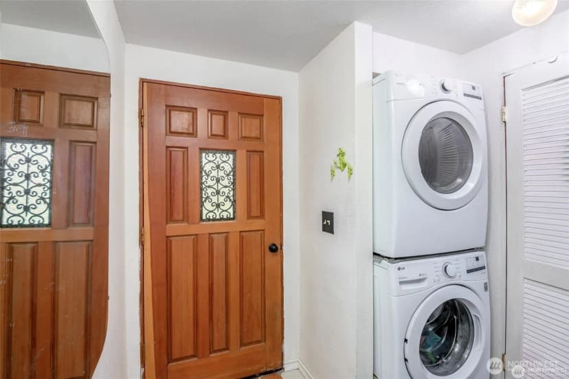 Property photo for 406 E Madrona Drive, Lakebay photo 18