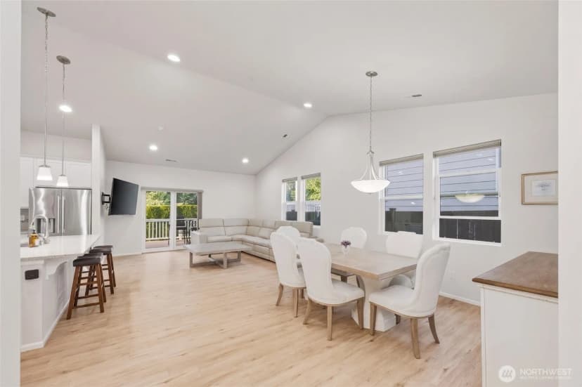 Property photo for 4681 Sierra Street, Mount Vernon photo 5