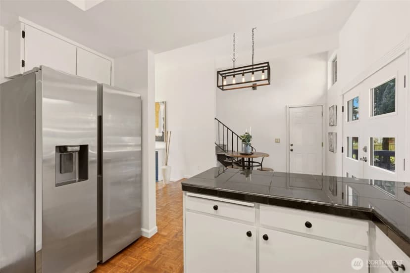 Property photo for 22022 78th Place W, Edmonds photo 15