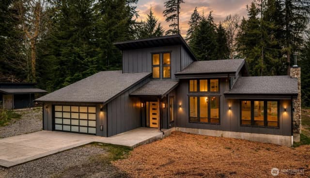 Property photo for 14886 Wilkeson Spiketon Road E, Wilkeson